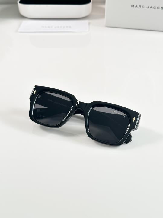 Marc Jacobs 1126 Shine Black