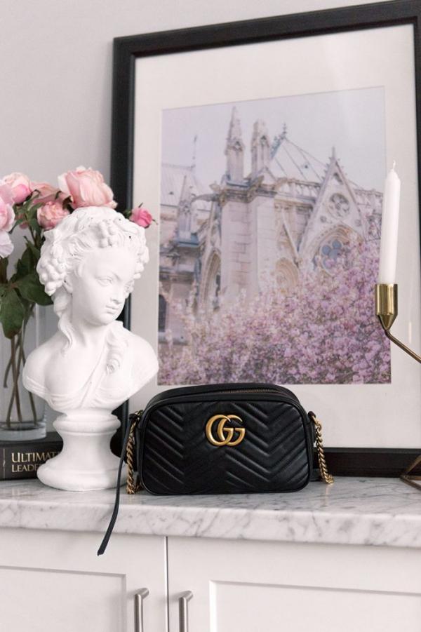 Gucci GG Marmont Camera Small Leather Shoulder Bag Black With Dust Cover & Carry Bag 1733 Black