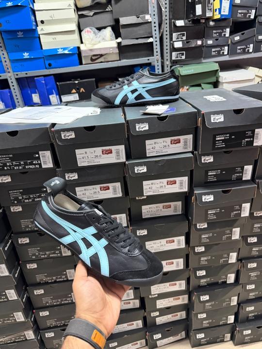 Onitsukka Tiger Mexico 66 vibrant light blue