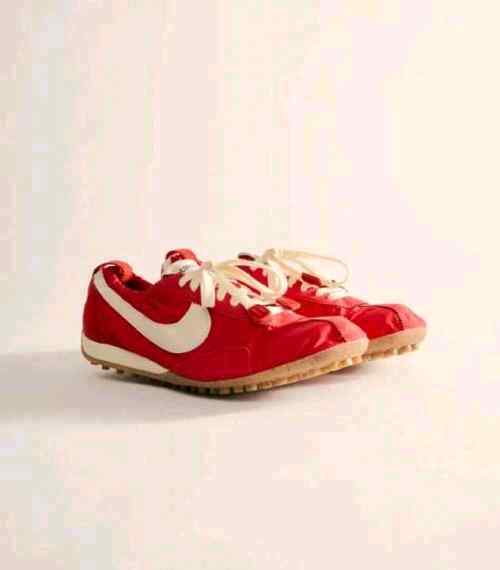 Nike x Jacquemus Moon Shoe SP University Red