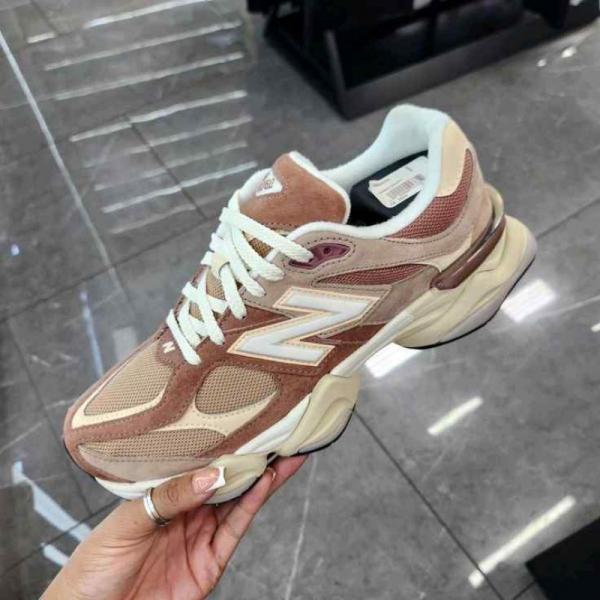 New Balance 9060 Sparrow 427