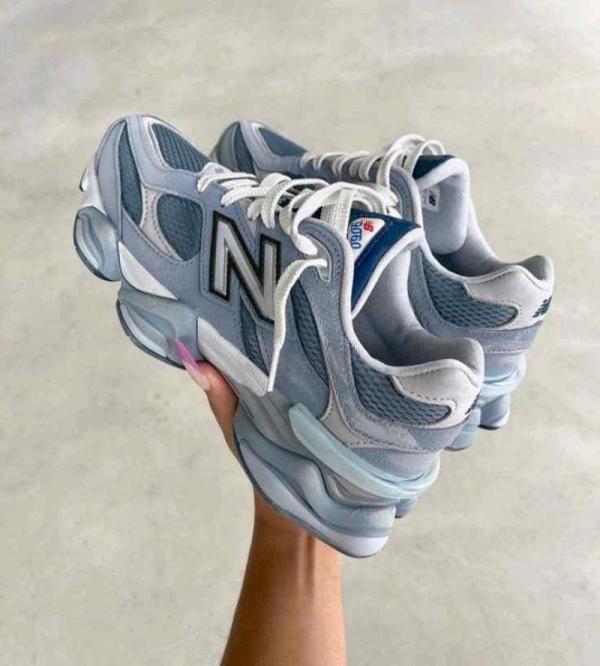 New Balance Monsoon Bue 422