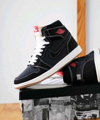 Air Jordan 1 Retro High OG Flight Club