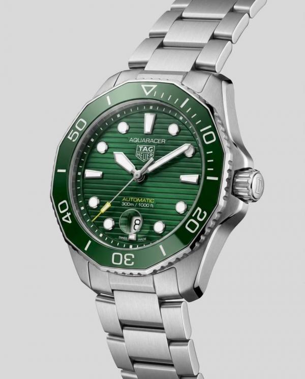 Tag Aquaracer professional 300m Date Automatic