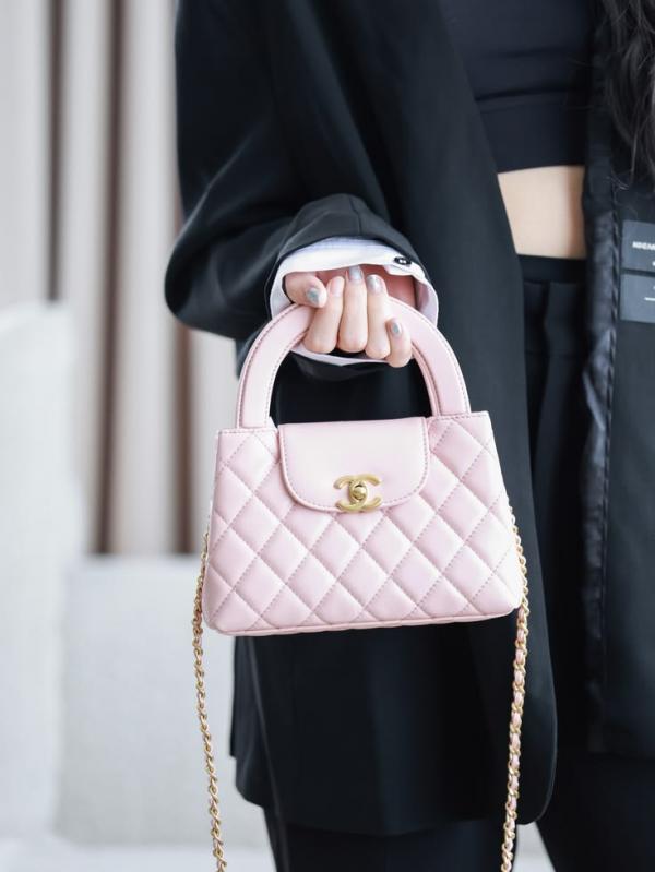 Chanel Mini EKelly Top Handle Pink Bag Diamond Quilted CC Turn Bag With OG Box & Dust Cover 7661 Light Pink