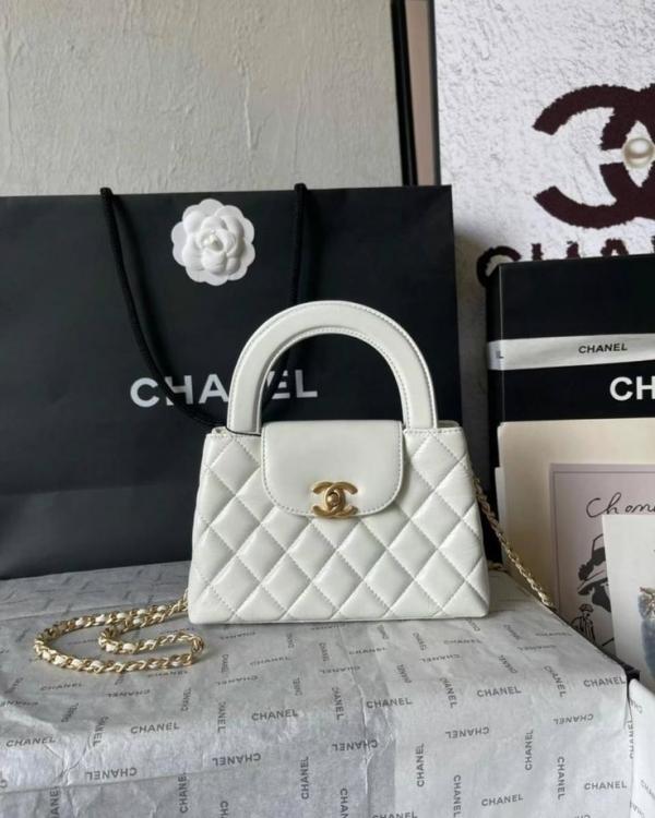 Chanel Mini EKelly Top Handle White Bag Diamond Quilted CC Turn Bag With OG Box & Dust Cover 7661 White