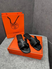 Hermes Paris Oran Black Flats For Her With OG Box & Carry Bag Slide Black