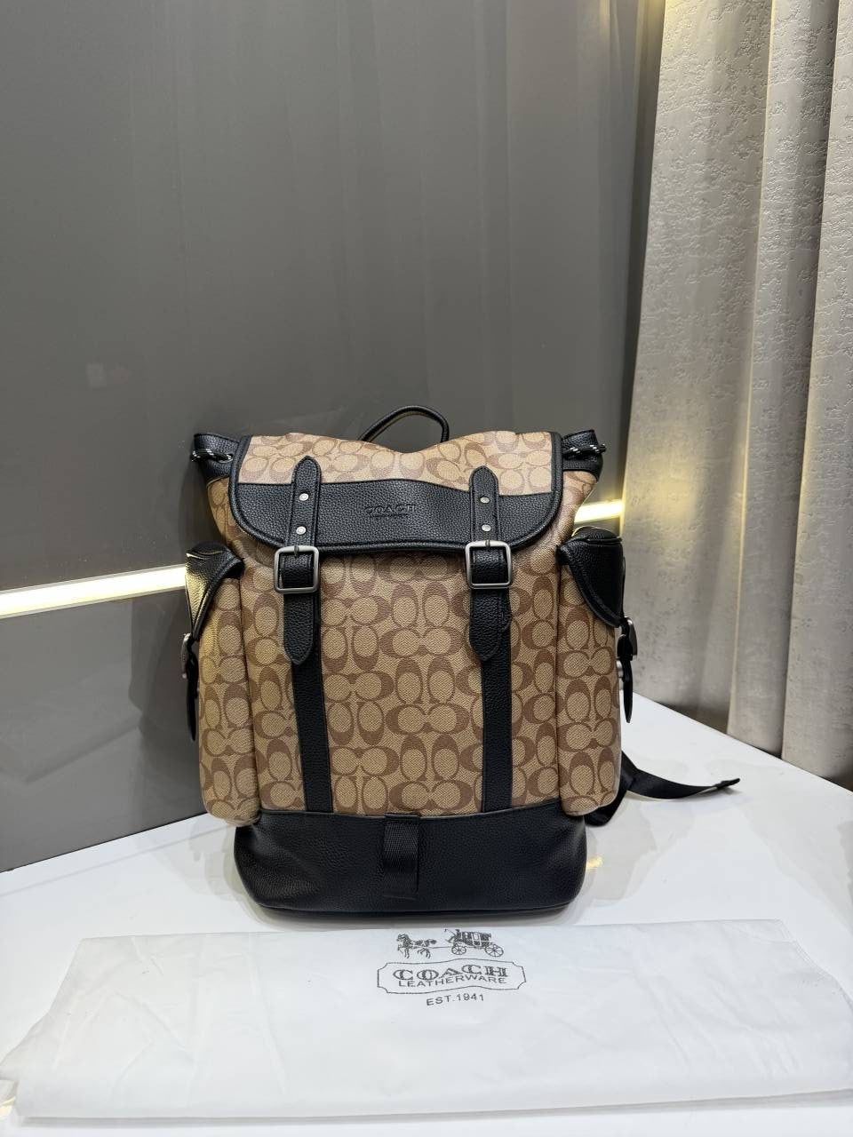 COACH BIEGE SIGNATURE RIVINGTON PREMIUM CLASSIC BAGPACK WITH DUST BAG