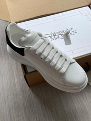 WMN Alexander McQueen White Black Sneakers Premium Quality With Og Box And All Accesories