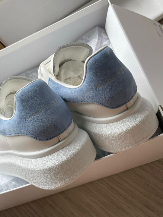 WMN Alexander  McQueen White Blue Sneakers Premium Quality With Og Box And All Accesories