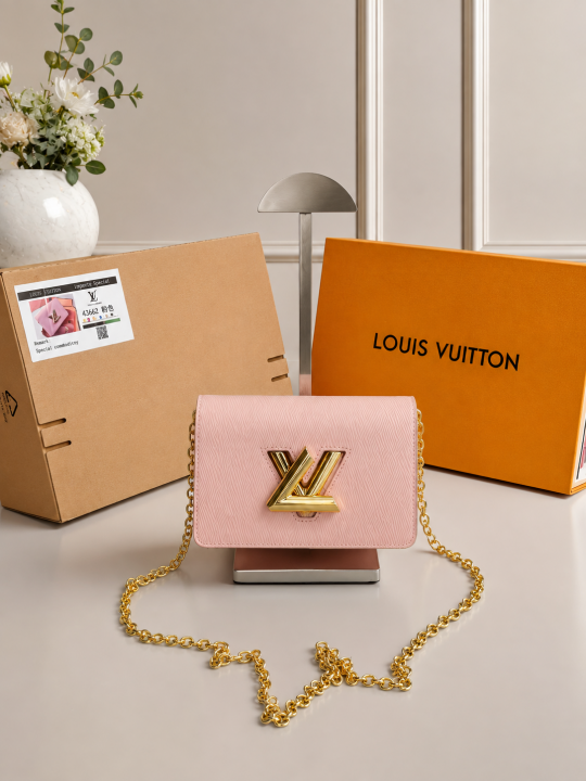 Louis Vuitton Twist MM Bag Crafted Epi Leather Sling Chain Strap With OG Double Dust Cover & Carry Bag Black 43662