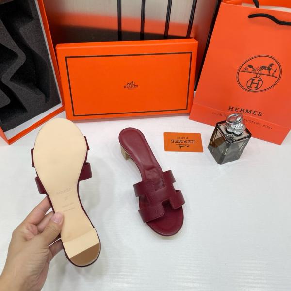 Hermes Oasis Sandals Wine Red H cut-out Stacked Block Heel With OG & Carry Bag 778 Wine Red