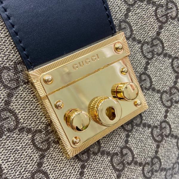 Gucci GG Padlock Medium Shoulder Bag With OG Box & Dust Ba  760688 Black