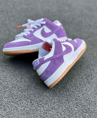 Nike sb dunk court purple gum