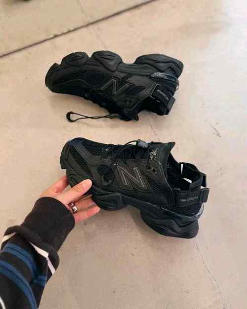 New Balance 9060 Mule Black 2656