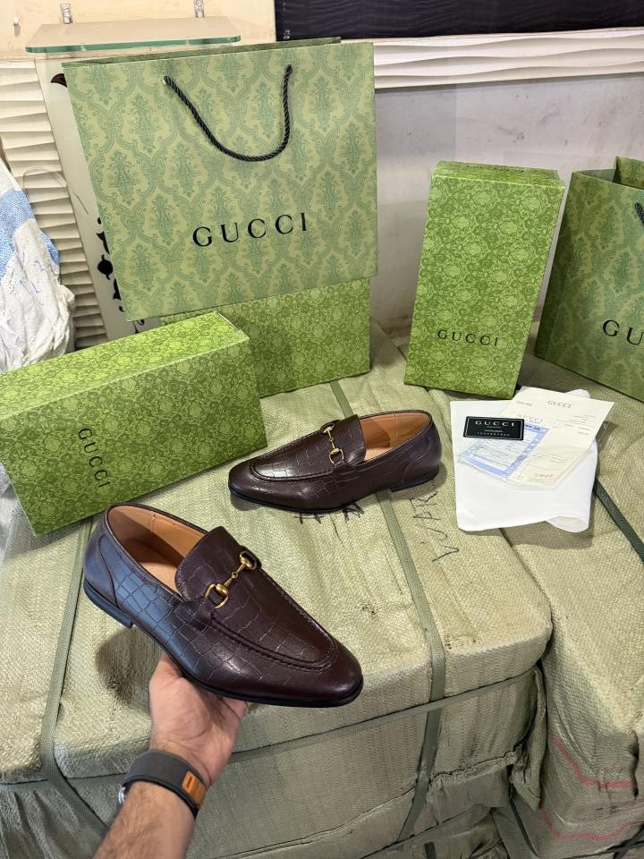 Gucci Jordaan Crocodile Loafers Coffee 1511