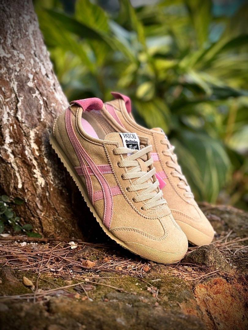 WMN Onitsuka Tiger Mexico 66 x Patou Putty Cotton Candy