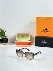 Hermes WMNS 0534 Grey Orange DC