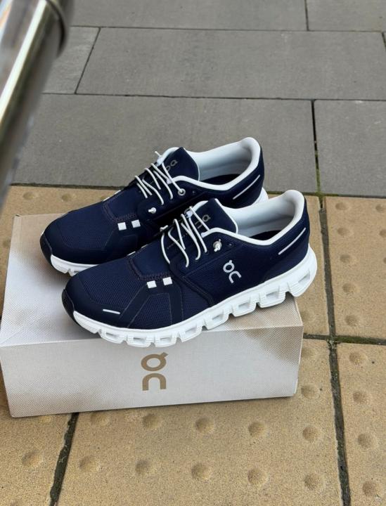 On cloud 6 waterproof Running navy blue