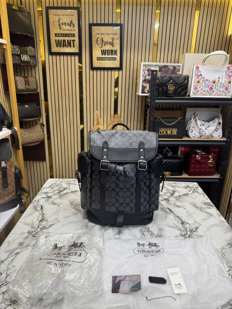COACH HITCH BACKPACK IN SIGNATURE CANVAS WITH TAG AND DUST BAG BLACK (2722)