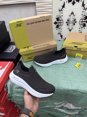 Skechers Mens Max Cushioning 3.0 2026 Article
