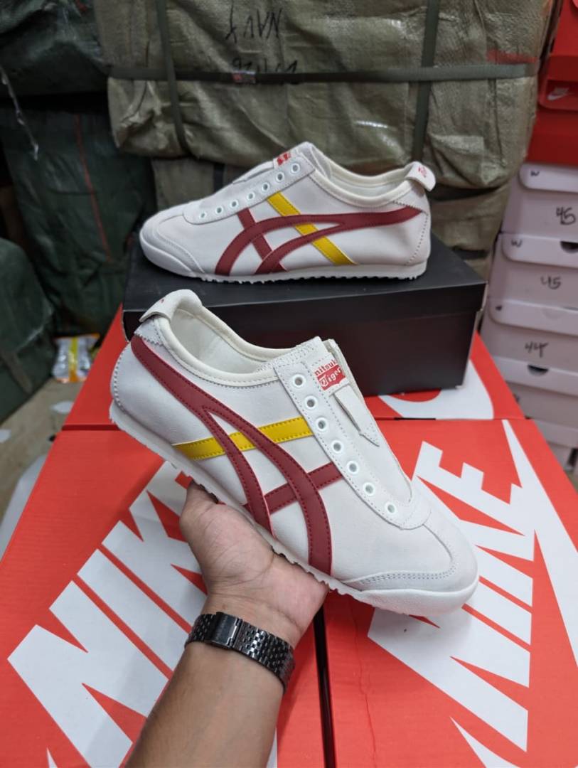 Onisuka Tigar Mexico 66 Slip-on Maroon Yellow