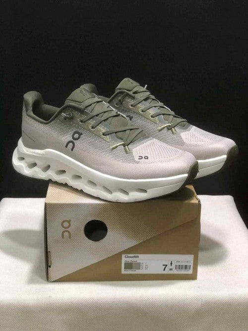 ON CLOUD Cloudtilt Olive Desert green