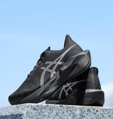 Asics Nova Blast 6 Black