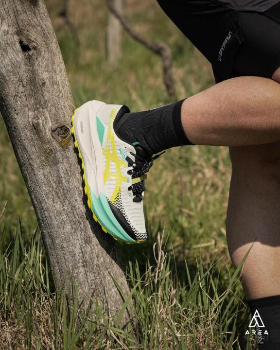 Asics Trabuco Max 5 White Neon