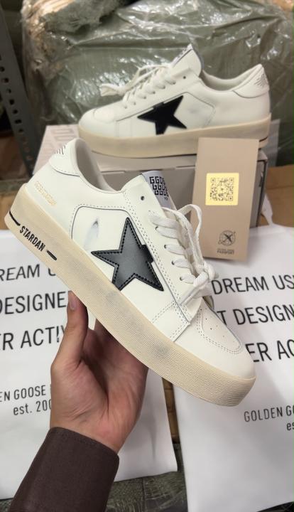 Golden Goose Stardan trainers white and black leather With OG Box DUST BAG PASSPORT CARD