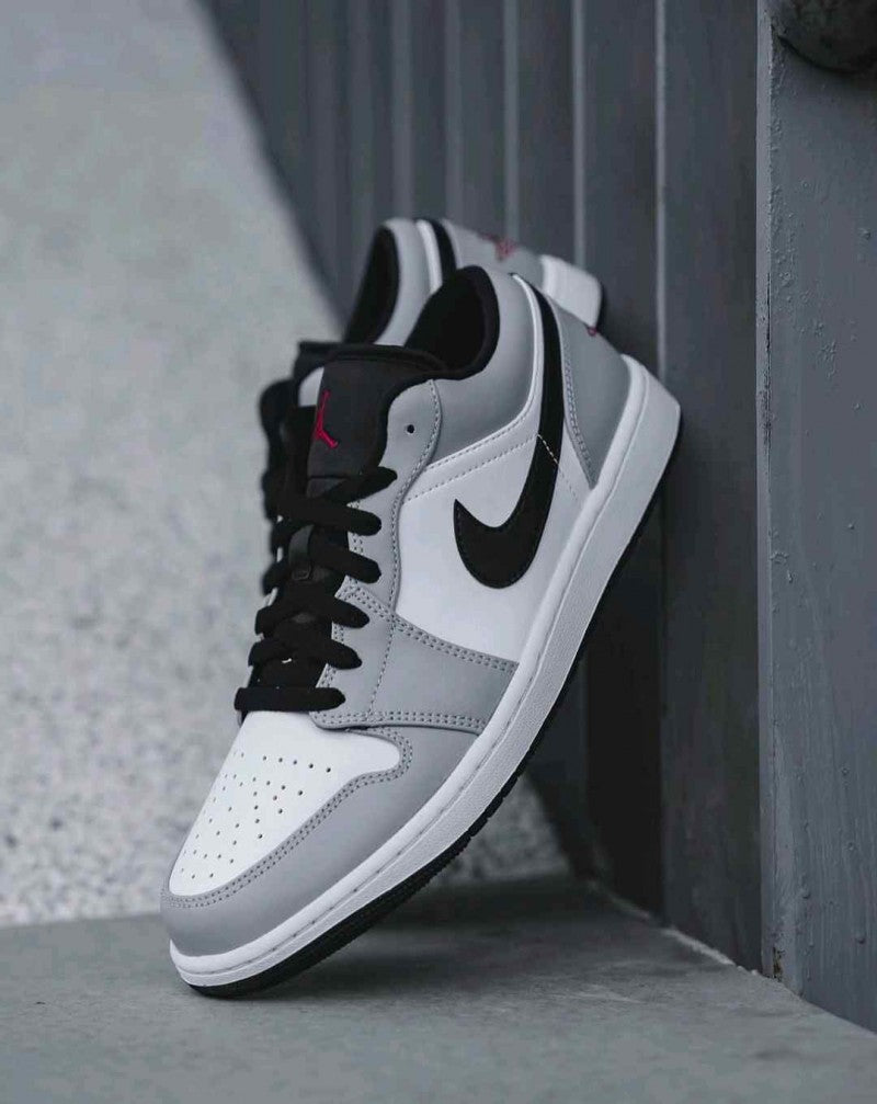 Nike Air Jordan 1 Low Light Smoke Grey