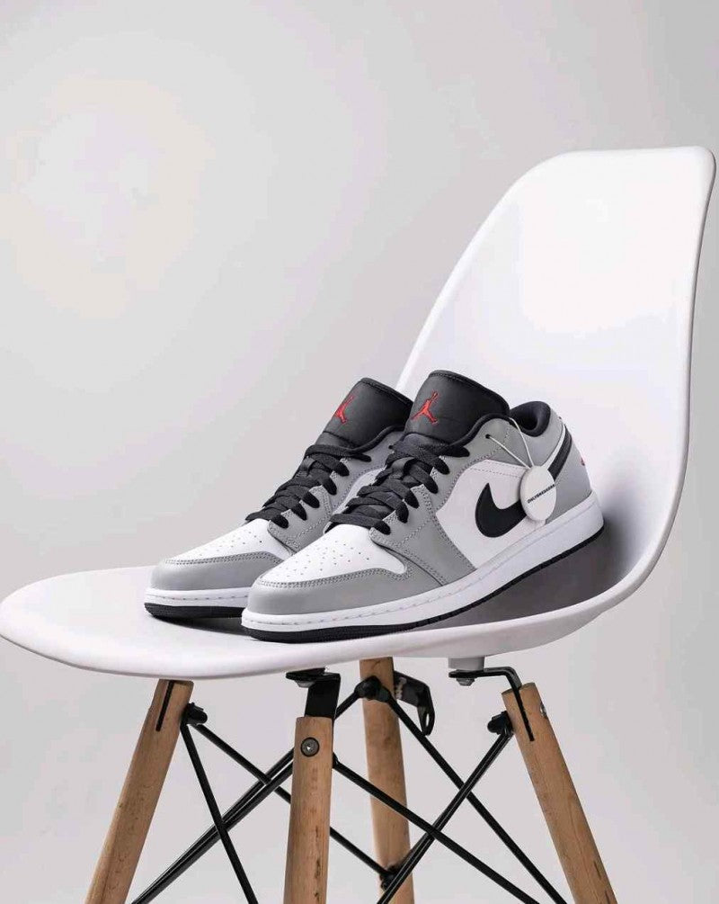 Nike Air Jordan 1 Low Light Smoke Grey