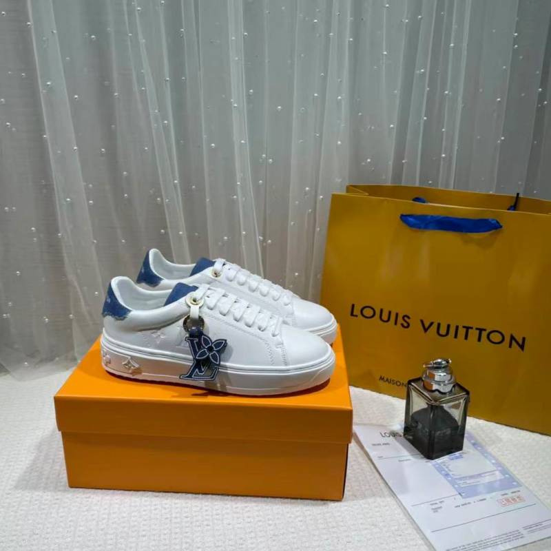 Louis Vuittion Time Out Sneaker white blue