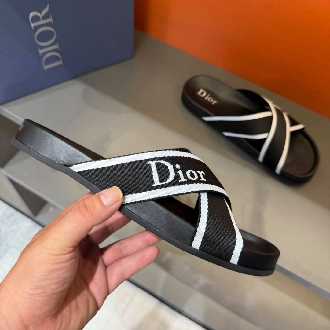 Dior iviera Dior Aqua Sandal Black & White Technical Fabric