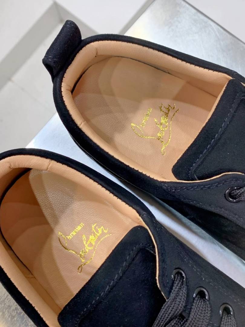 Christian Loubotin Loius Junior Spikes Veau Velours Sneaker Black