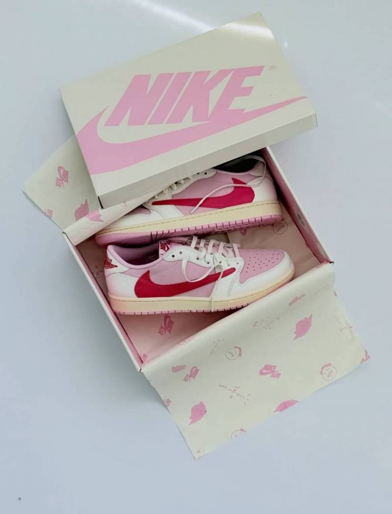 Jordan 1 Low X Travis Scott Tropical Pink