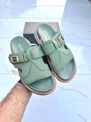 GUCCI logo slide