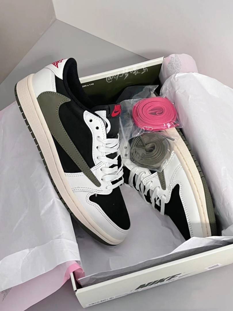 NIKE AIR JORDAN 1 LOW X TRAVIS SCOTT OLIVE SEMI UA