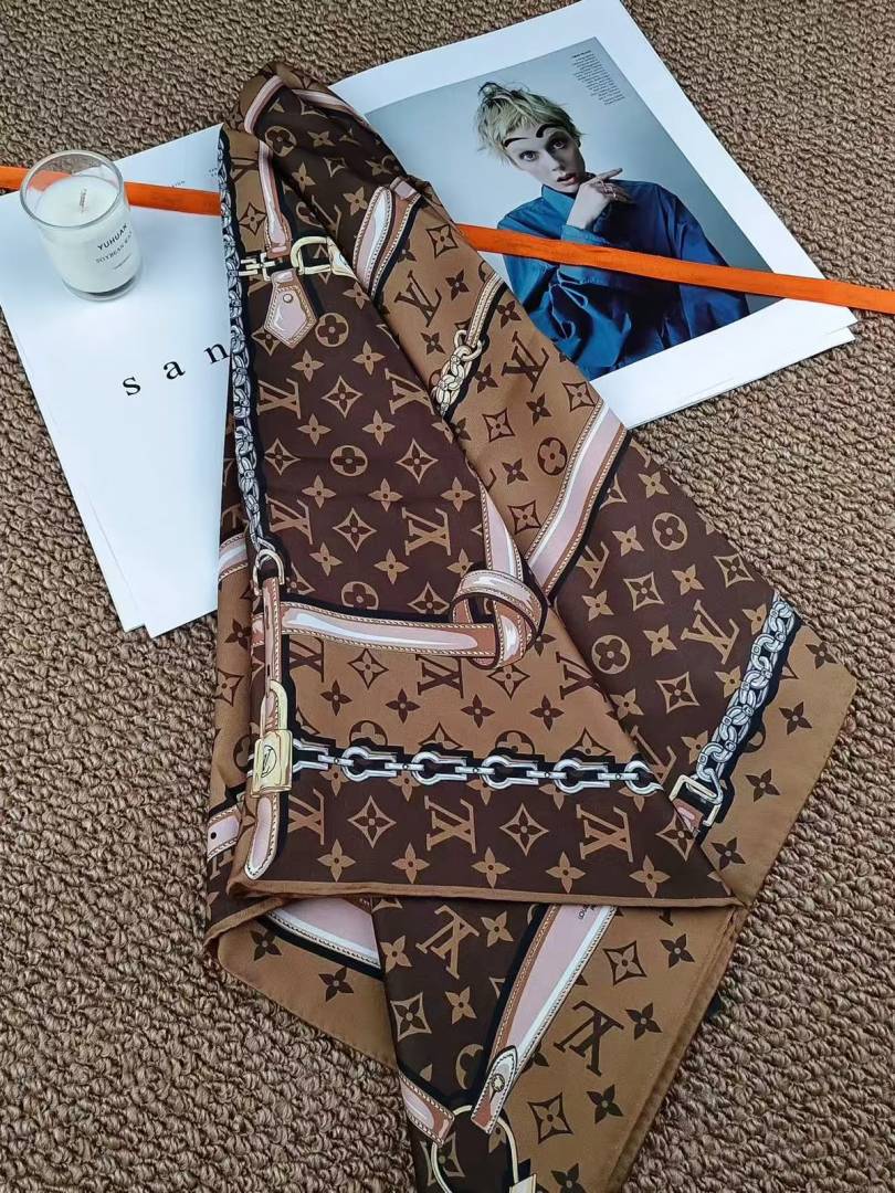 Louis Vuittion Monogram Chain & Leather Strap Print Silk Square Scarf Brown & Beige With Carry Bag