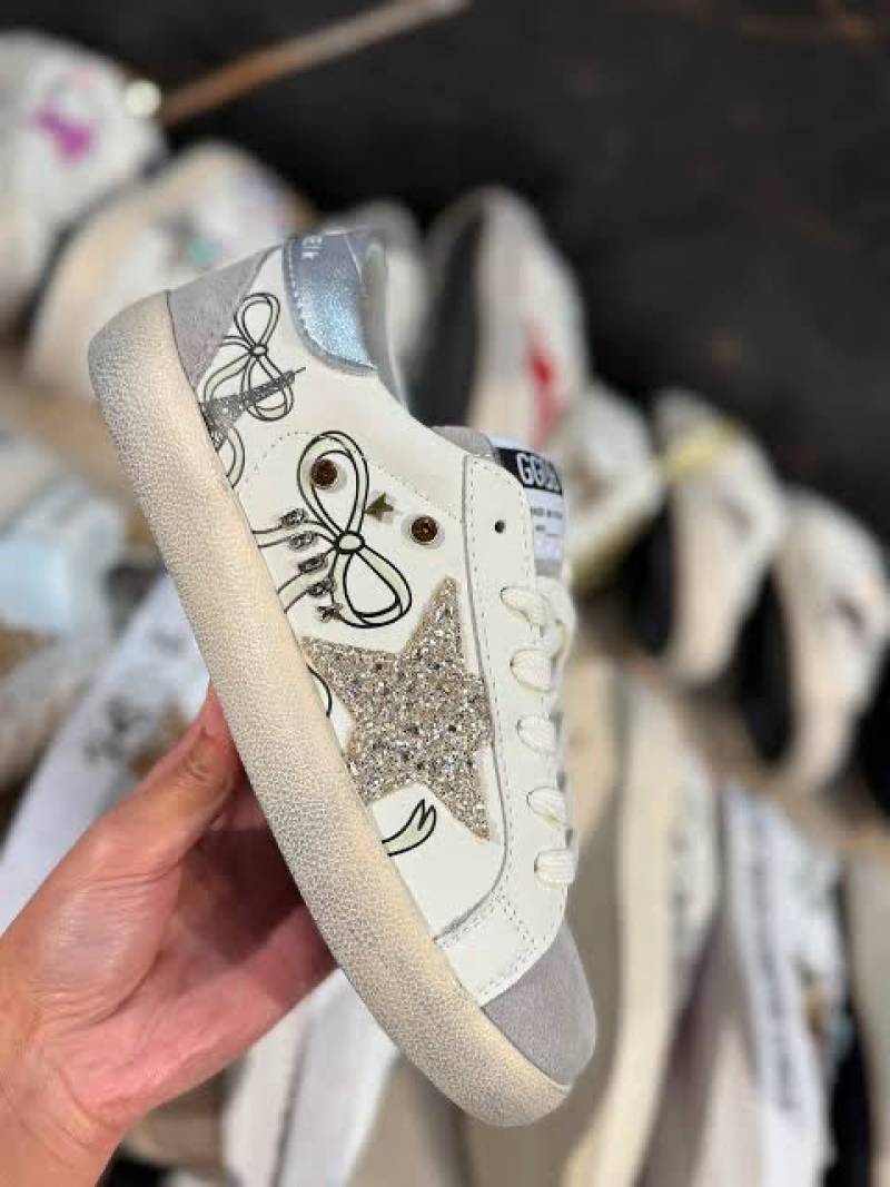 Wmns Golden Goose Sneakers For Her
