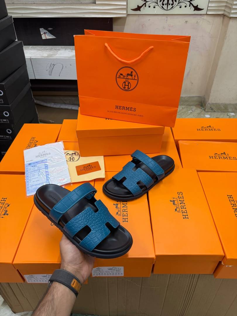 Hermes Chypre Sandal Noir Premium Mens