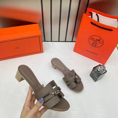 On Sale Hermes Oran Pump Dark Khakhi Heels With Original Box & Carry Bag