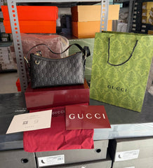 Gucci GG Emblem Small Shoulder Bag Iconic Interlocking Black GG Monogram With OG Box & Dust Cover Carry Bag 847450 Black