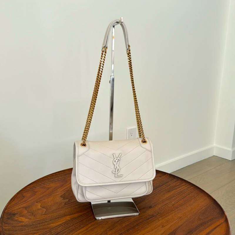 Ysl Saint Laurent Niki Medium Chain Bag White Quilted Crinkled Leather With OG Box Carry Bag 1325 White