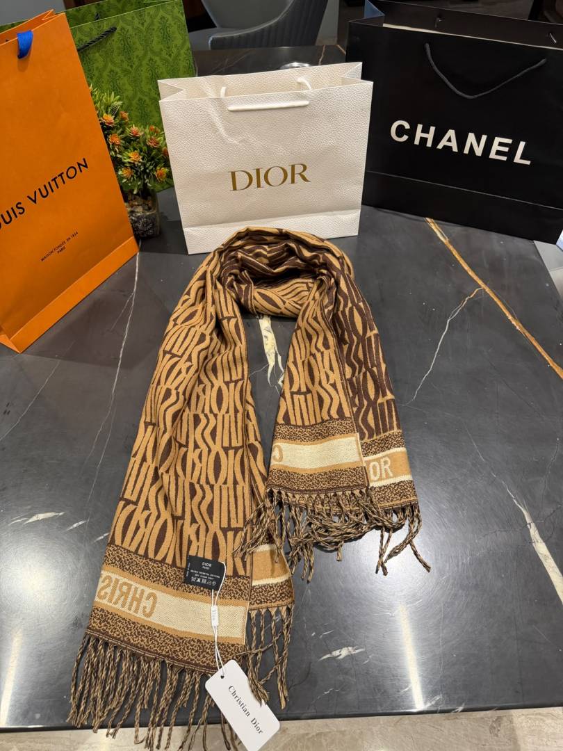 Miss Dior Oblique Geometric Pattern Wool Blend Scarf Coffee & Brown With Carry Bag MD01