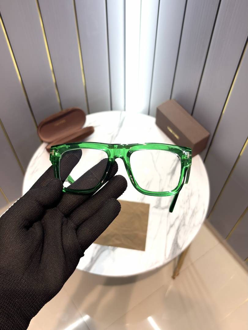 Tom ford for 259 jelly green Plano