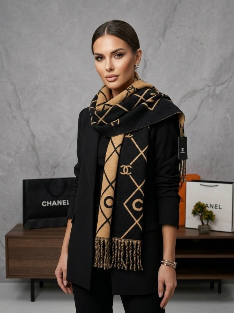 Chanel CC Diamond Pattern Fringed Wool Blend Scarf Black & Brown With Brand Carry Bag CH02