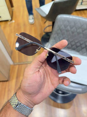 Louis vuittion 22077 gold black