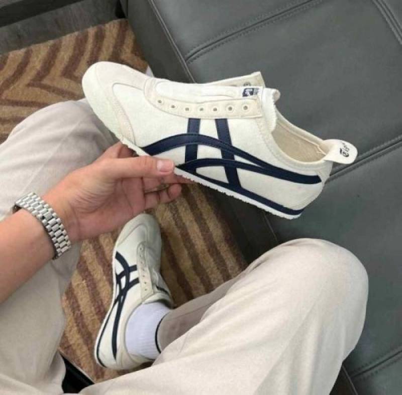 Tiger Slip on Birch Midnight (781) fix with carry bag