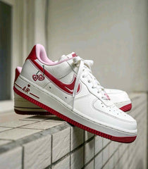 Nike airforce 1 Low Valentines Day with og box for her